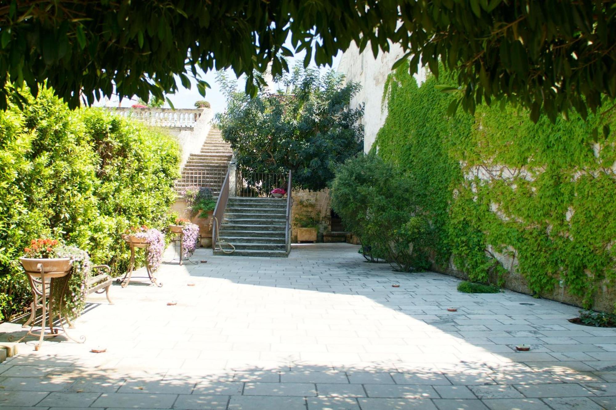 Hotel Torre Del Parco Lecce Zewnętrze zdjęcie
