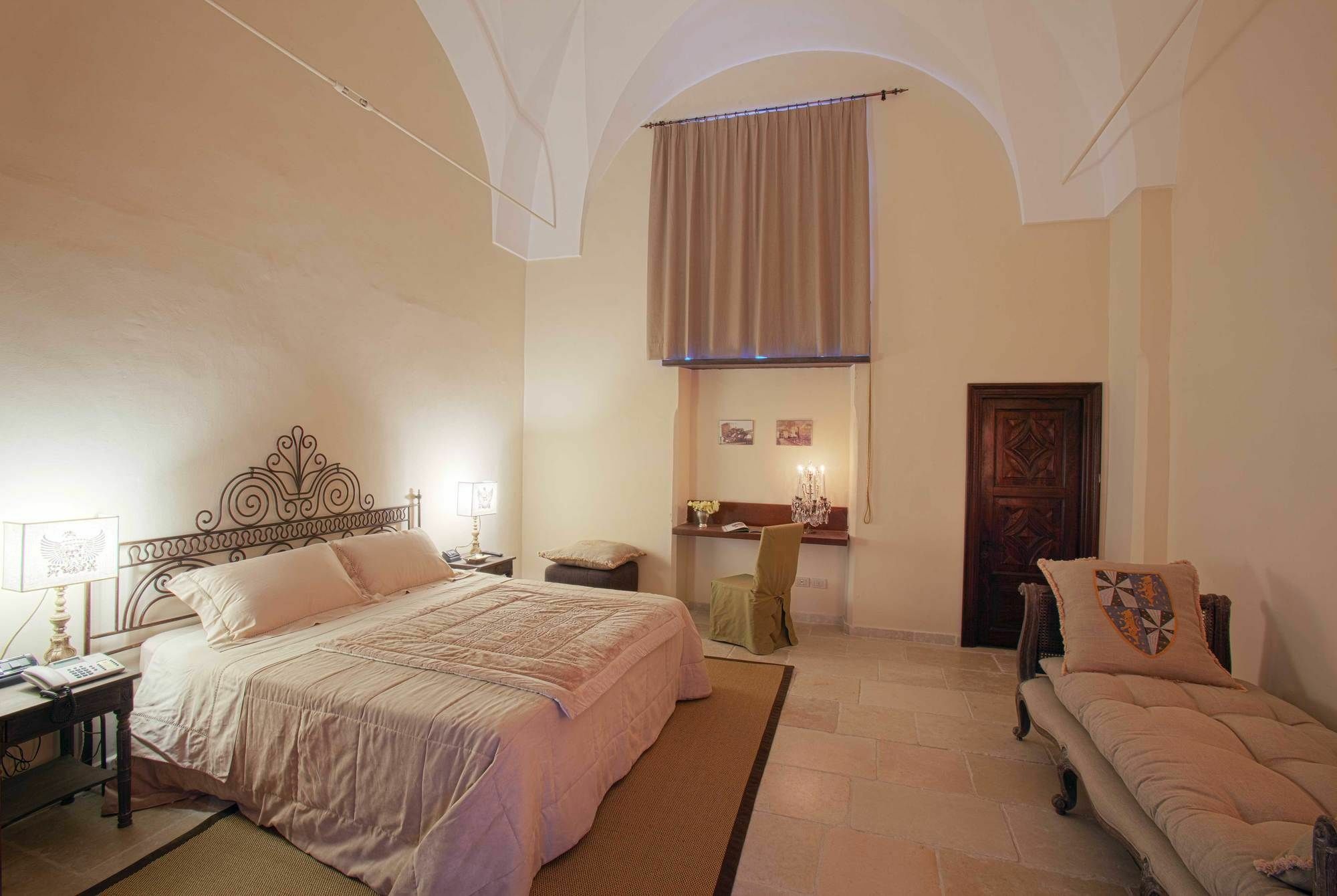 Hotel Torre Del Parco Lecce Zewnętrze zdjęcie